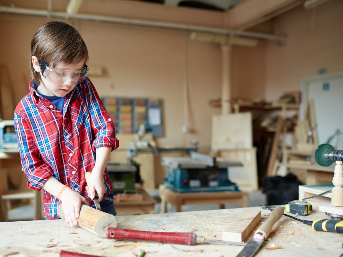 Besondere Fächer an Waldorfschulen - Handwerk